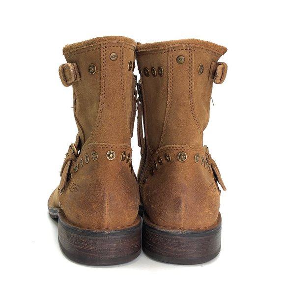NWOB UGG Fabrizia Sheepskin Studs Boot #963 - Picture 4 of 8